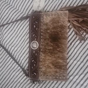 Crossbody purse